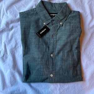 NWT Mens Express size Small button down shirt
